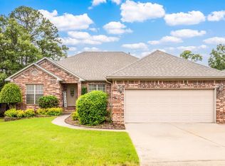 121 Ridgeland Dr, Maumelle, AR 72113