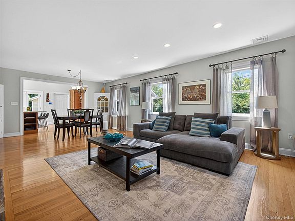 5th image of 407 N Midland Avenue