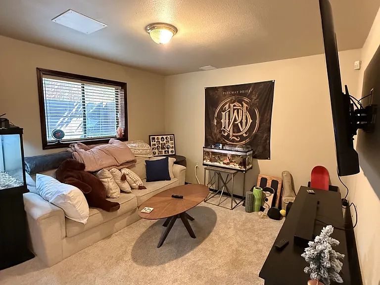 15170 Chelmsford St — Photo 33