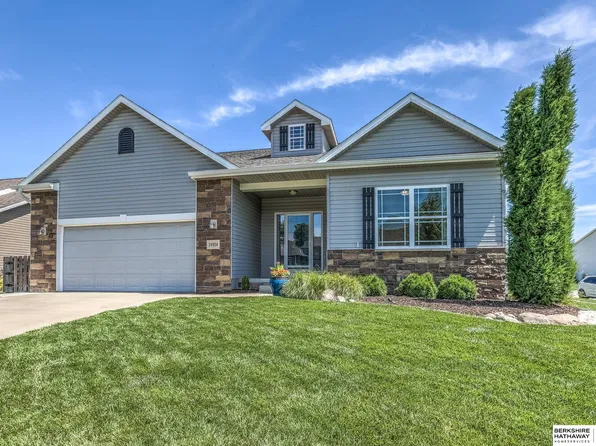 14954 Himebaugh Ave, Omaha, NE 68116