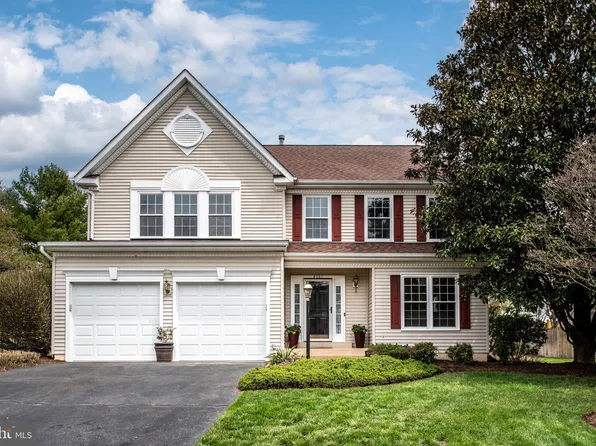 9051 Cottage Loop, Bristow, VA 20136