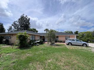 9370 Hi Dr #A-B, West Palm Beach, FL 33403