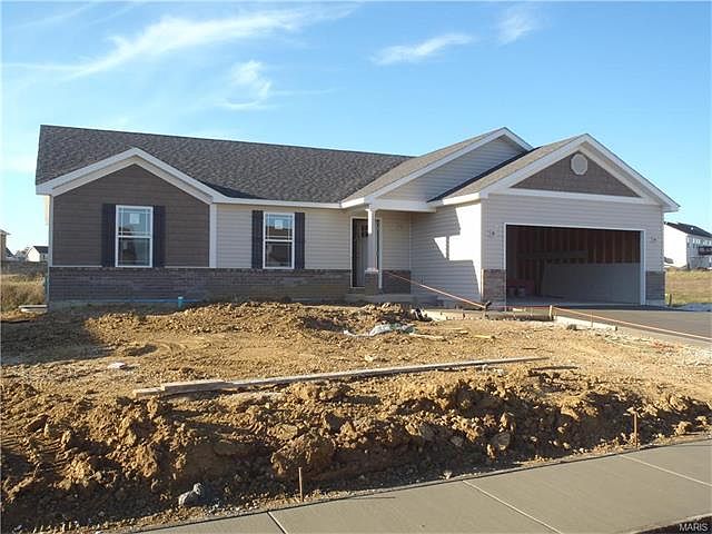 1st image of 621 Meadowgreen Dr