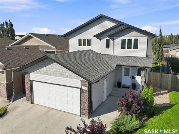 716 QUESSY Drive, Martensville, SK S0K 0A2