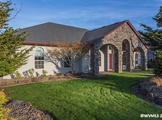 2121 N Albany Rd NW, Albany, OR 97321