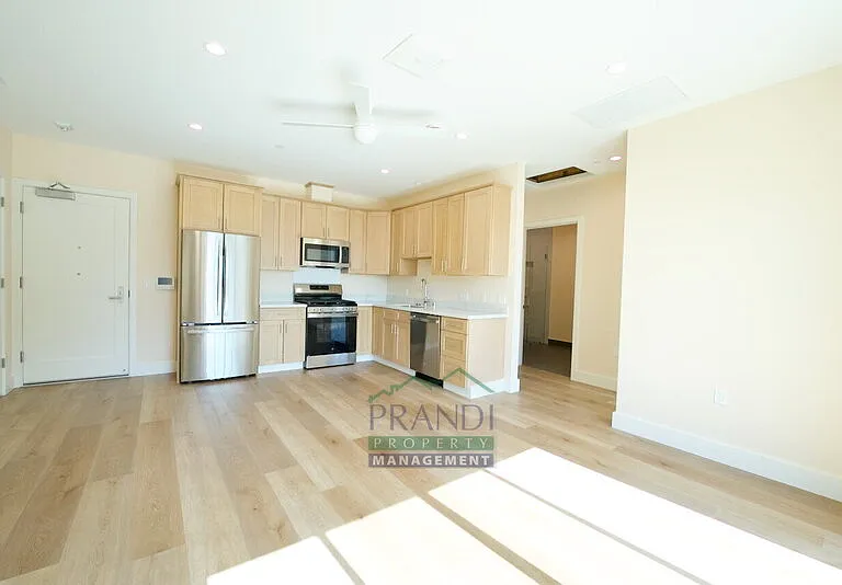 10 E Crescent Dr #B — Photo 2