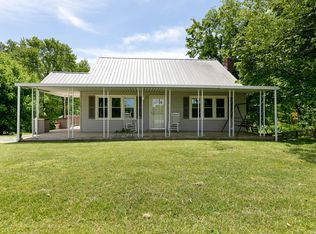 2349 Les Robinson Rd, Columbia, TN 38401