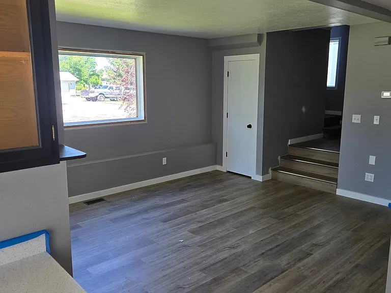 102 N Pondera Ave #D — Photo 7