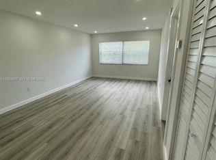 365 NE 125th St APT 409, North Miami, FL 33161