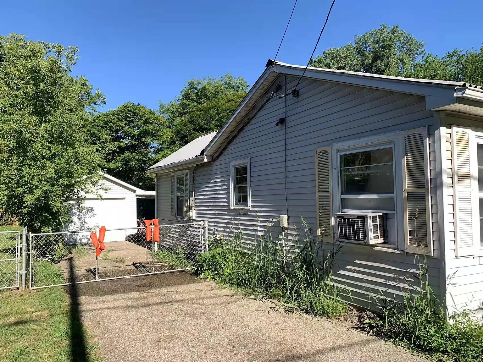 2 bed, 917 sqft, $1,550 — Photo 3