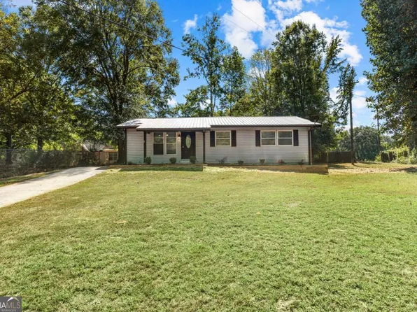 398 Coleman Dr, Statham, GA 30666