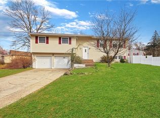 291 Rues Ln, East Brunswick, NJ 08816