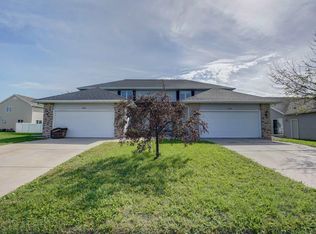 608-612 S Burr Oak Ave, Oregon, WI 53575