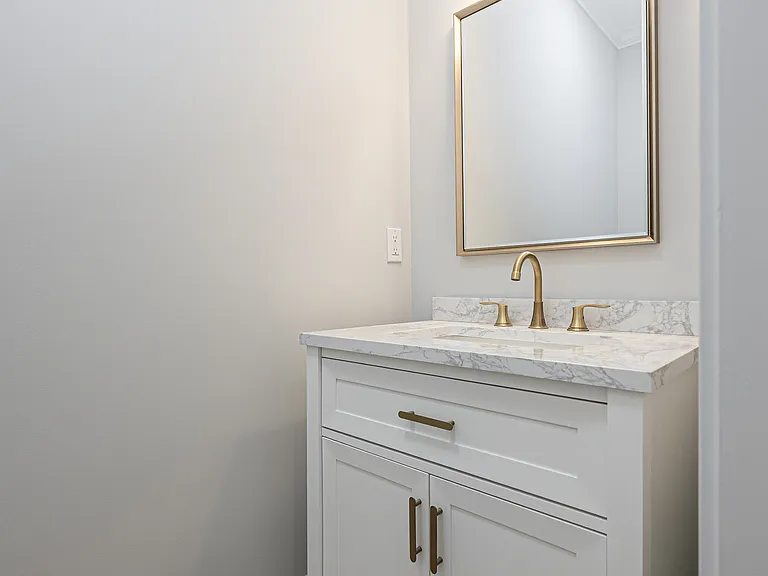 6 Edgewood St — Photo 14