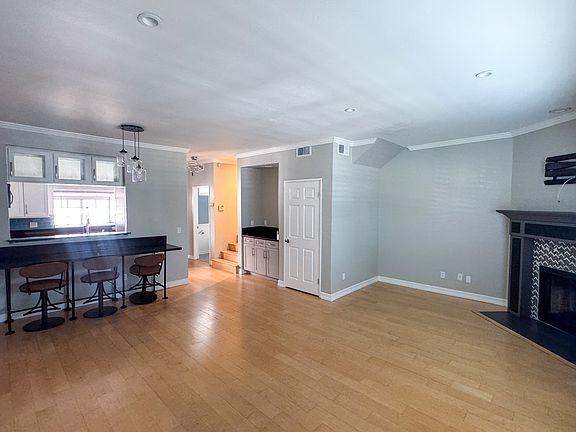 4th image of 12016 Washington Pl APT 103