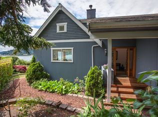 11159 NE Wing Point Dr, Bainbridge Island, WA 98110