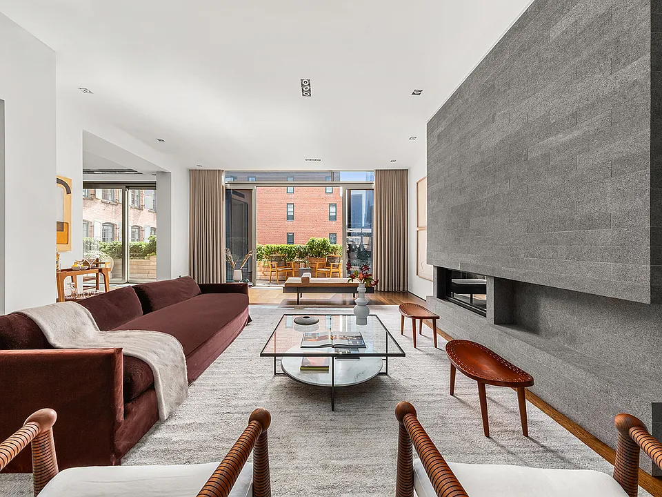 33 Vestry St #6