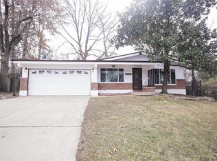 10618 Hallwood Ct, Saint Louis, MO 63136