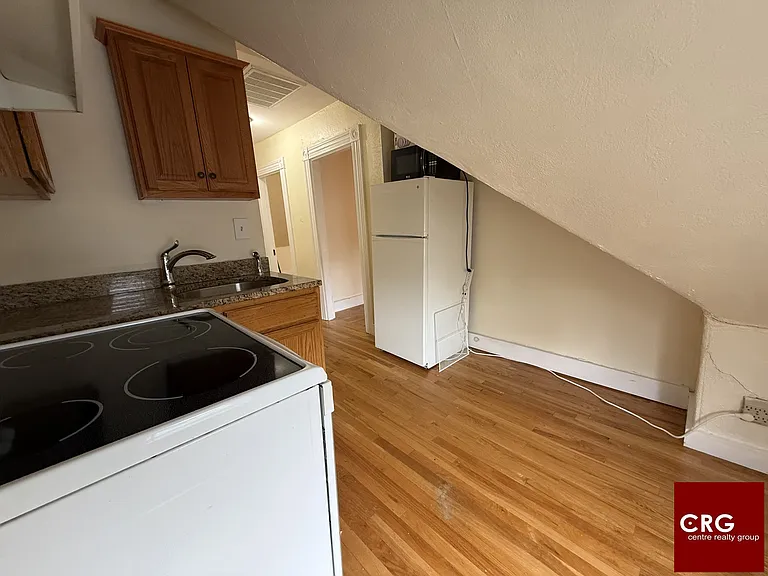 2 Summit Ave #U3 — Photo 7