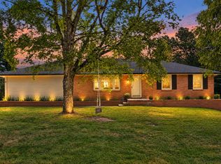 181 Greenwood Dr, La Vergne, TN 37086