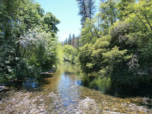 Kinney Cr Rd Lot 400, Jacksonville, OR 97530