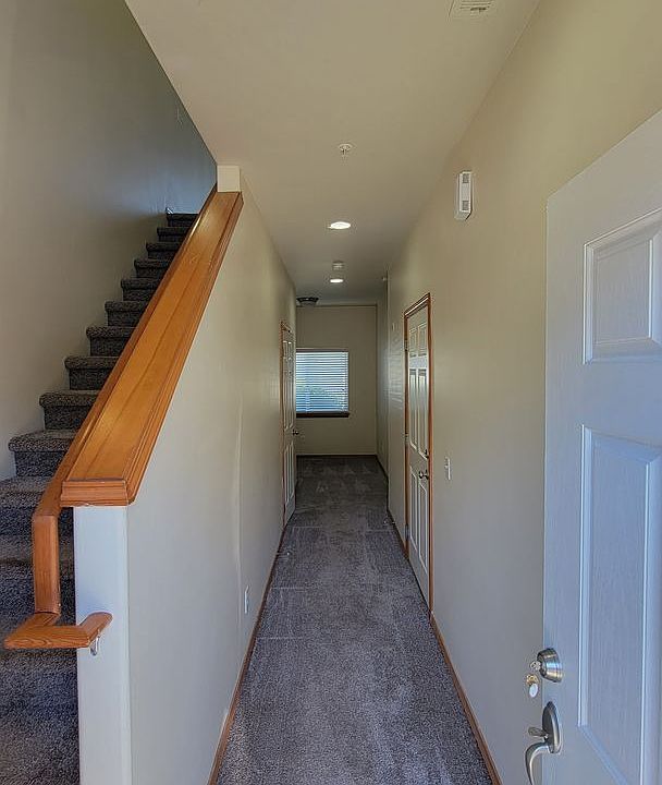 1st image of 15210 Elm St E #15213-08