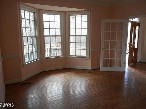 4th image of 8417 General Sickles Ct
