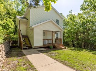 1502 E 5th St, Fayetteville, AR 72701
