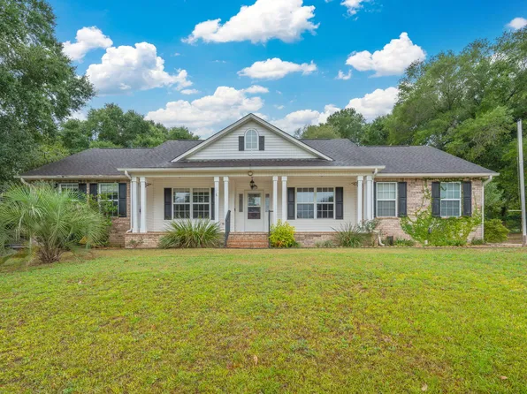 109 Eagle Dr, Crestview, FL 32536