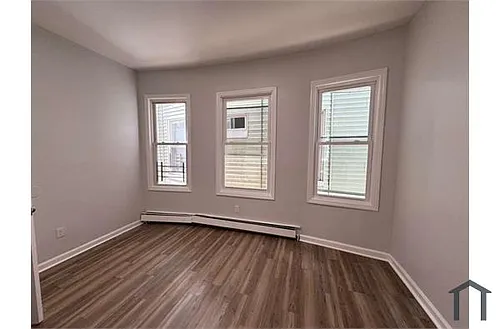 140 Johnson Ave #1 Photo 1