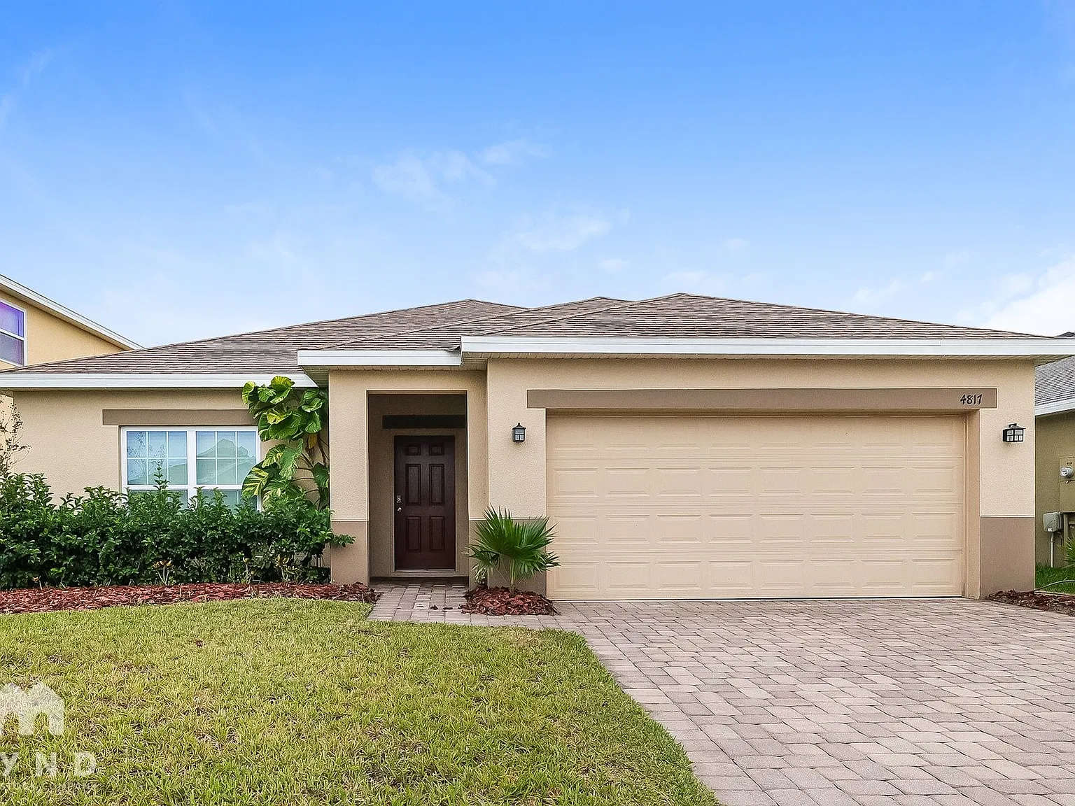 4 bed, 2.0 bath, 1820 sqft, $2,225 — Photo 1