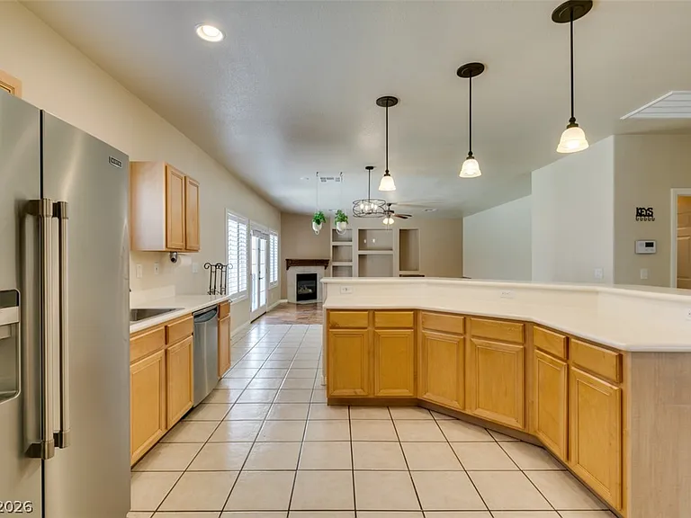 2598 Mizzoni Cir — Photo 15