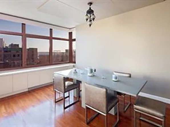 1 Morton Square image 1 of 5