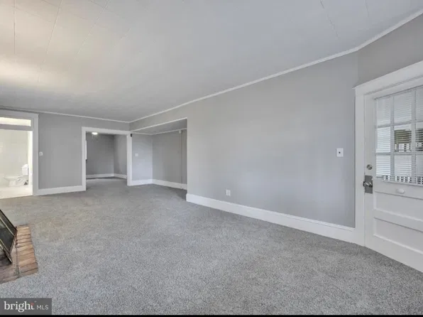 919 E King St, 919 E King St Fl 1, Lancaster, PA 17602