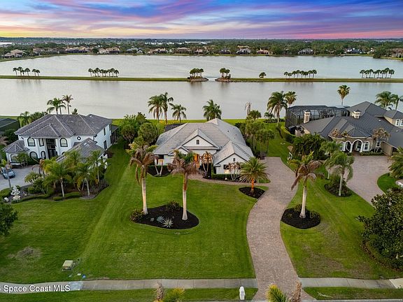 2nd image of 2843 Bellwind Cir