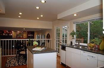 4th image of 10 Highlands Ct
