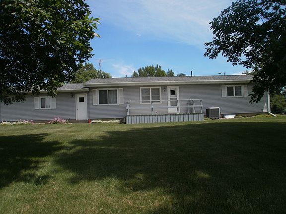 4th image of 125 W Woodbine Dr