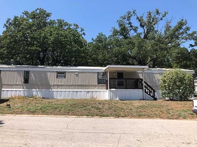 1st image of 991 Royal Cir