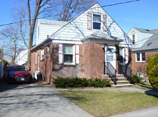 104 Hartford Ave, Staten Island, NY 10310