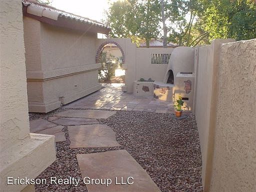 1st image of 624 N Cathy Ct