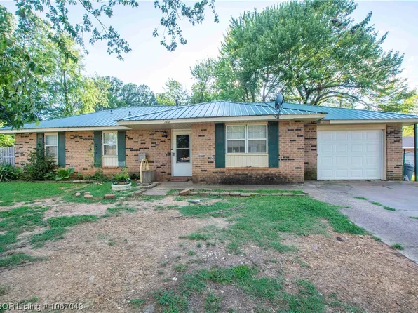 705 Darrin Dr, Charleston, AR 72933