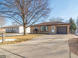 1635 Oak St, Hastings, MN 55033