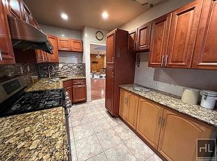 64-27 Palmetto St APT 2, Ridgewood, NY 11385