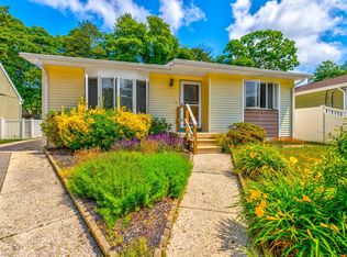 427 Baywyn Rd, Villas, NJ 08251