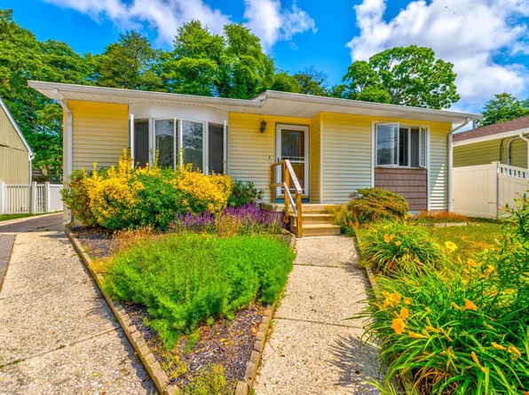 427 Baywyn Rd, Villas, NJ 08251