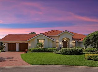 554 Portsmouth Ct, Naples, FL 34110