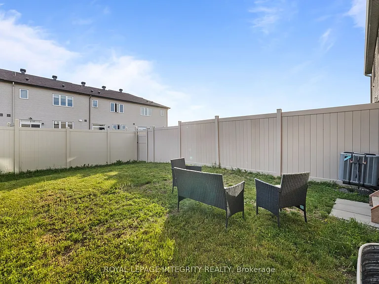 43 Finglas Ct — Photo 31