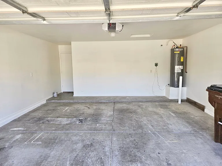 1444 W Roosevelt Ave — Photo 14