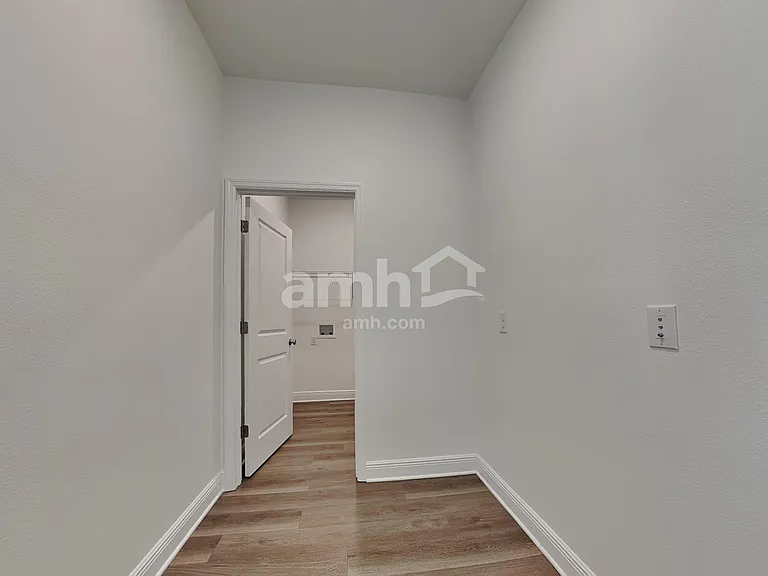 27853 Madison Green Way — Photo 10