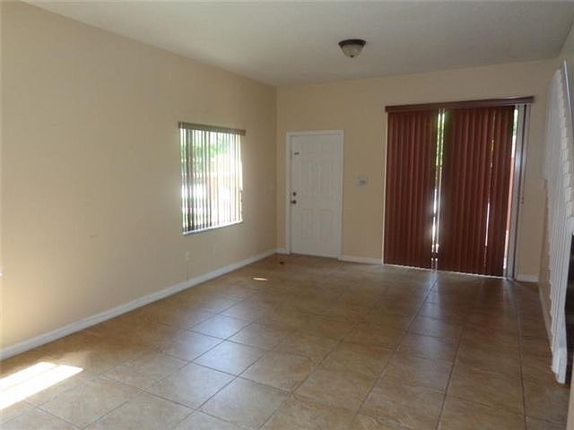 1st image of 4903 NE Schooner Dr #1